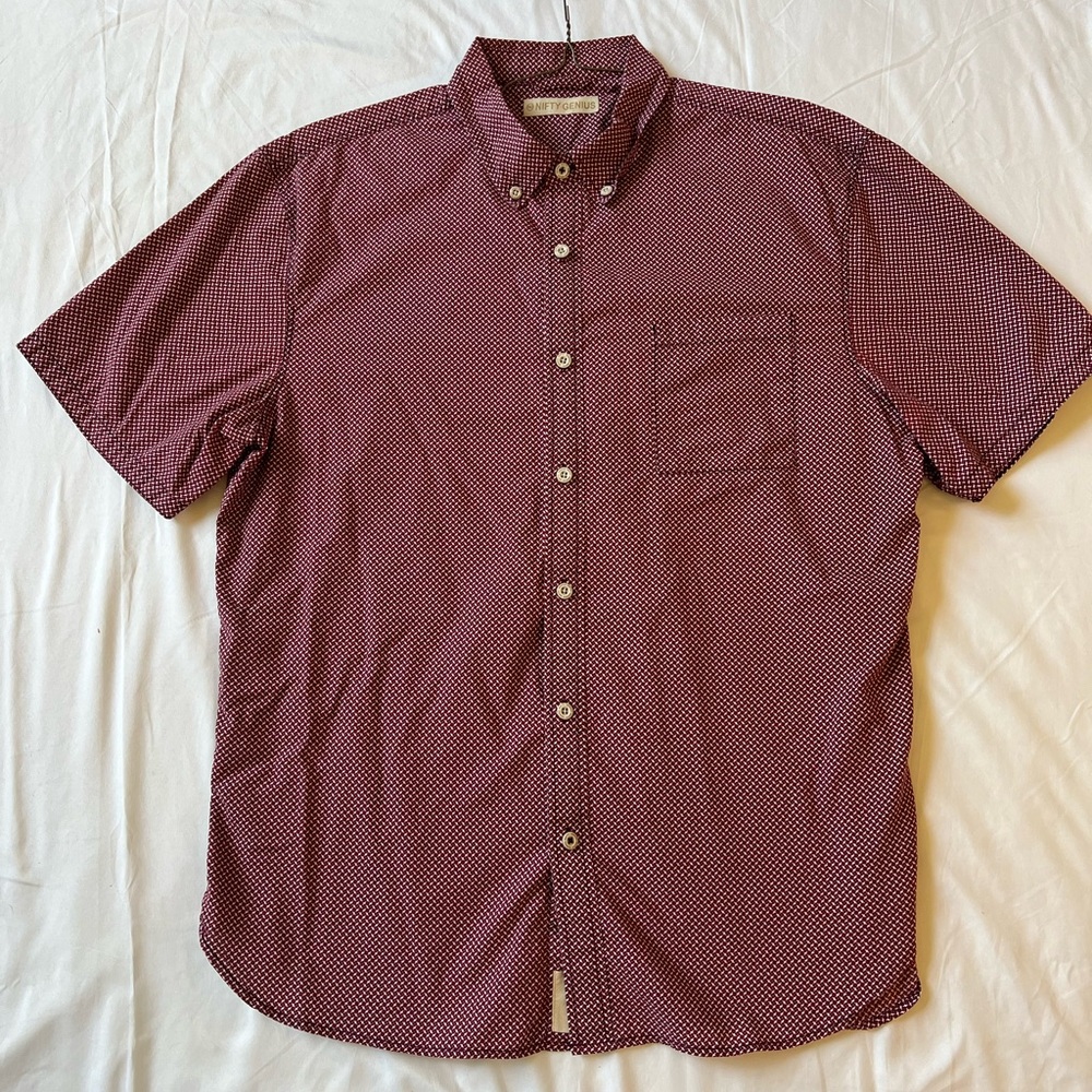 Nifty Genius Red Pattern Button Down